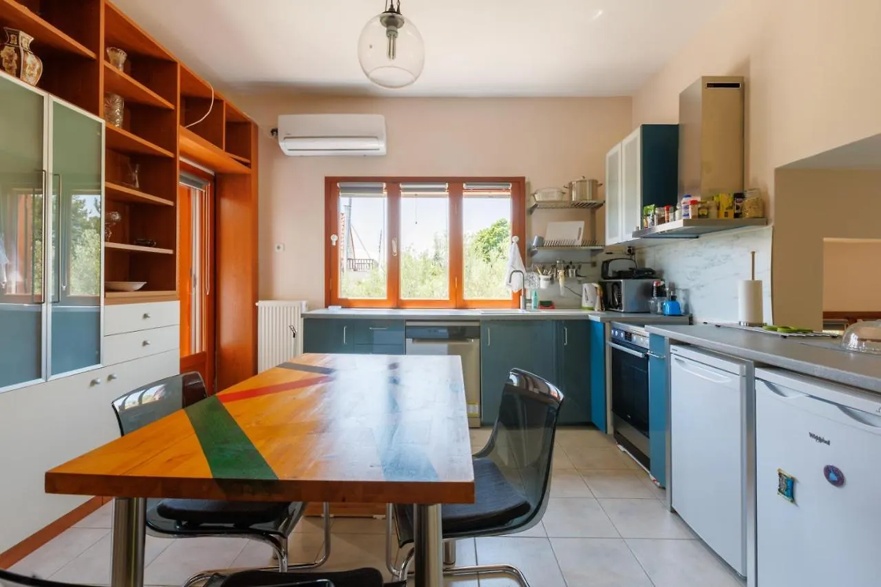 Large Home Near Potamos Beach Epanomi